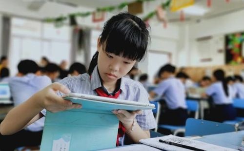聚焦9月1日新政 課后看護(hù)服務(wù)引發(fā)老師們的“愁”與盼